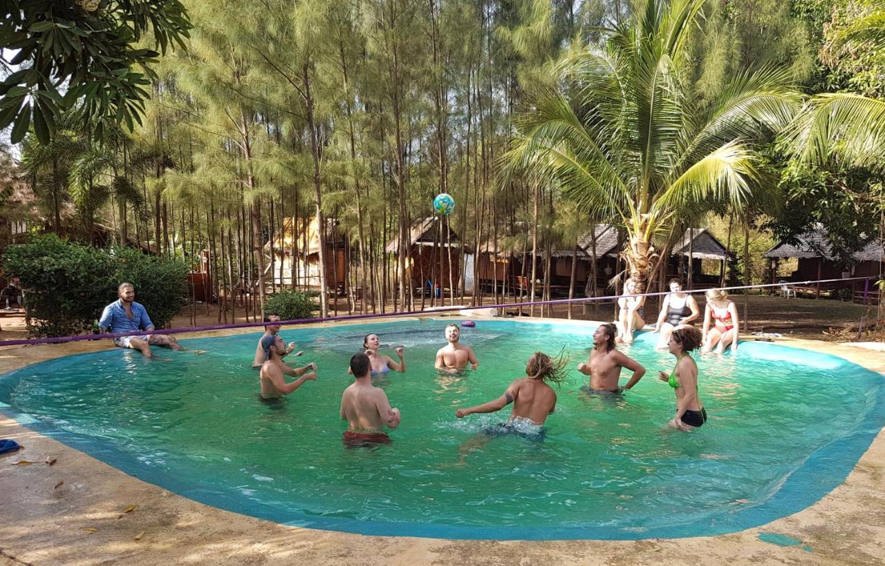 Slacklines Hostel Ko Lanta Εξωτερικό φωτογραφία